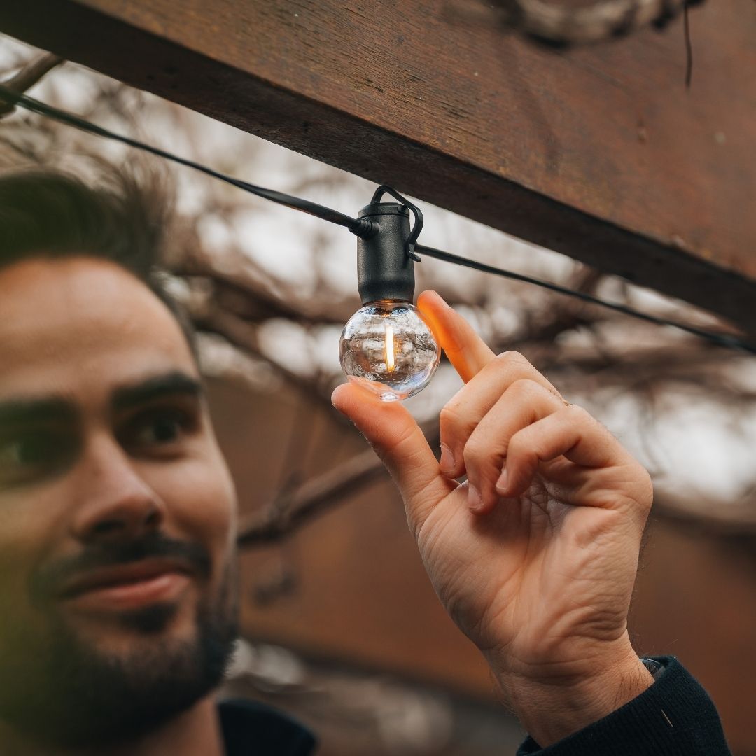 Solar Mini Outdoor Bulb String Lights - Classic LED Bulbs, Black - Litehouse (Pty) Ltd
